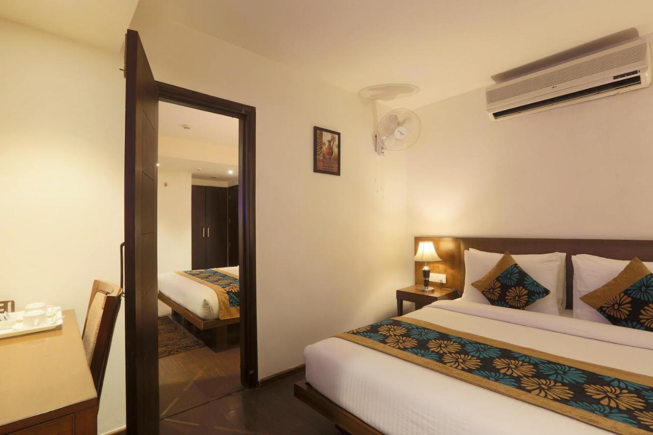 Hotel Arch International New Delhi Exterior photo